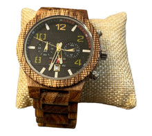 Laden Sie das Bild in den Galerie-Viewer, Holzuhr Armbanduhr aus Holz 1015-1
